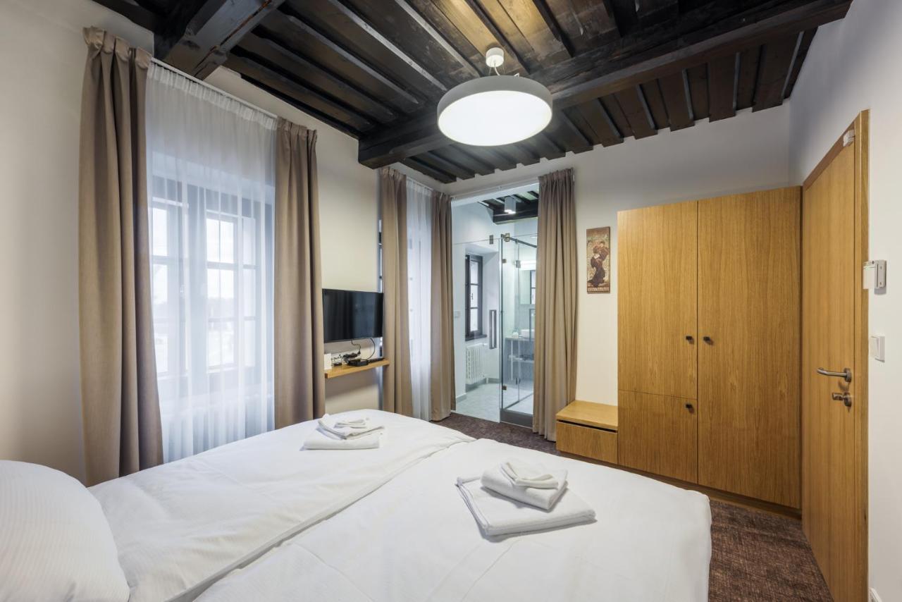 Fancy Apartments By Prague Castle Exterior foto