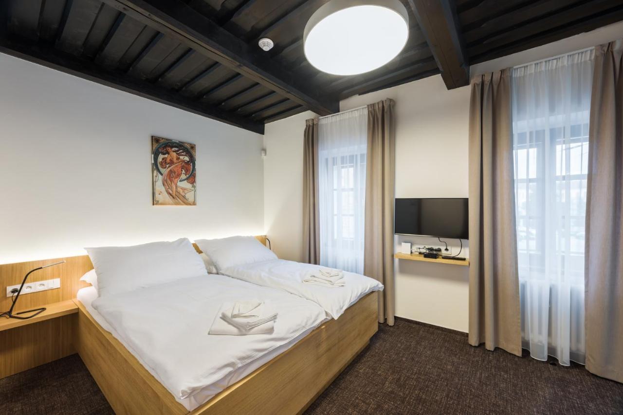 Fancy Apartments By Prague Castle Exterior foto